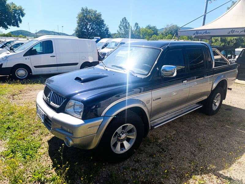Mitsubishi L200 2.5 TD cat 4WD Double Cab Invite