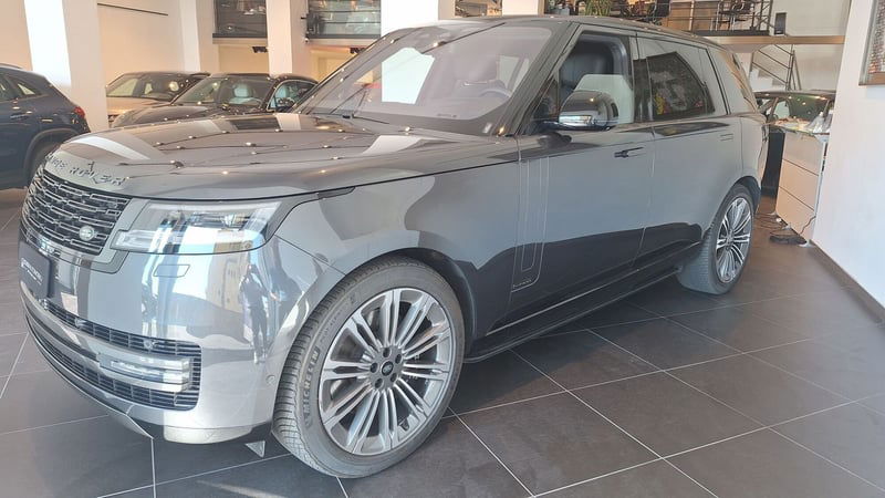 Land Rover Range Rover 4.4 V8 Autobiography LWB 7 posti