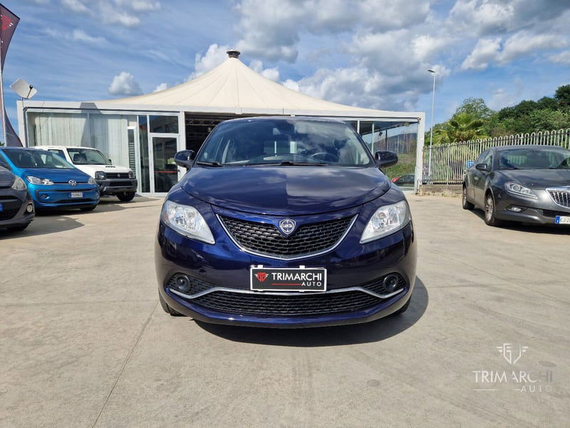 Lancia Ypsilon 1.2 69 CV 5 porte Gold