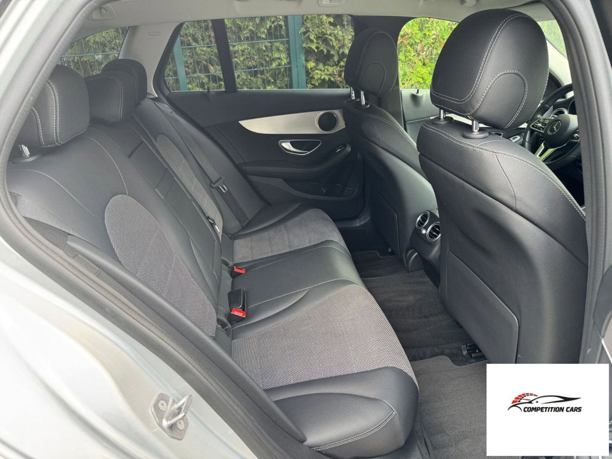Mercedes-Benz Classe C Station Wagon 220 d 4Matic Auto Executive (12)