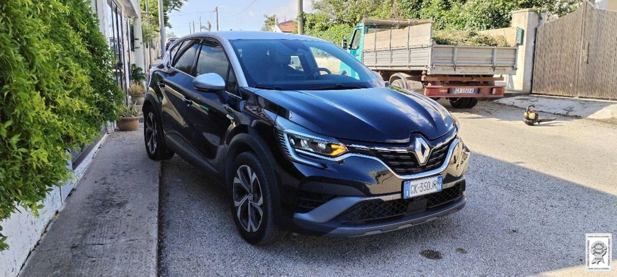 Renault Captur Full Hybrid E-Tech 145 CV RS Line (12)