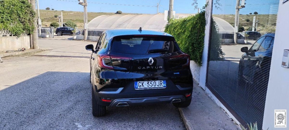 Renault Captur Full Hybrid E-Tech 145 CV RS Line (9)
