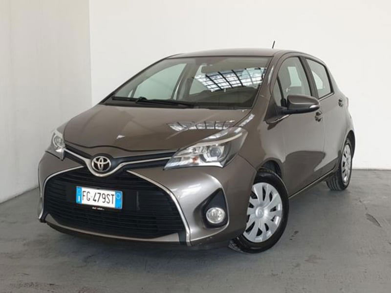 Toyota Yaris 1.0 5 porte