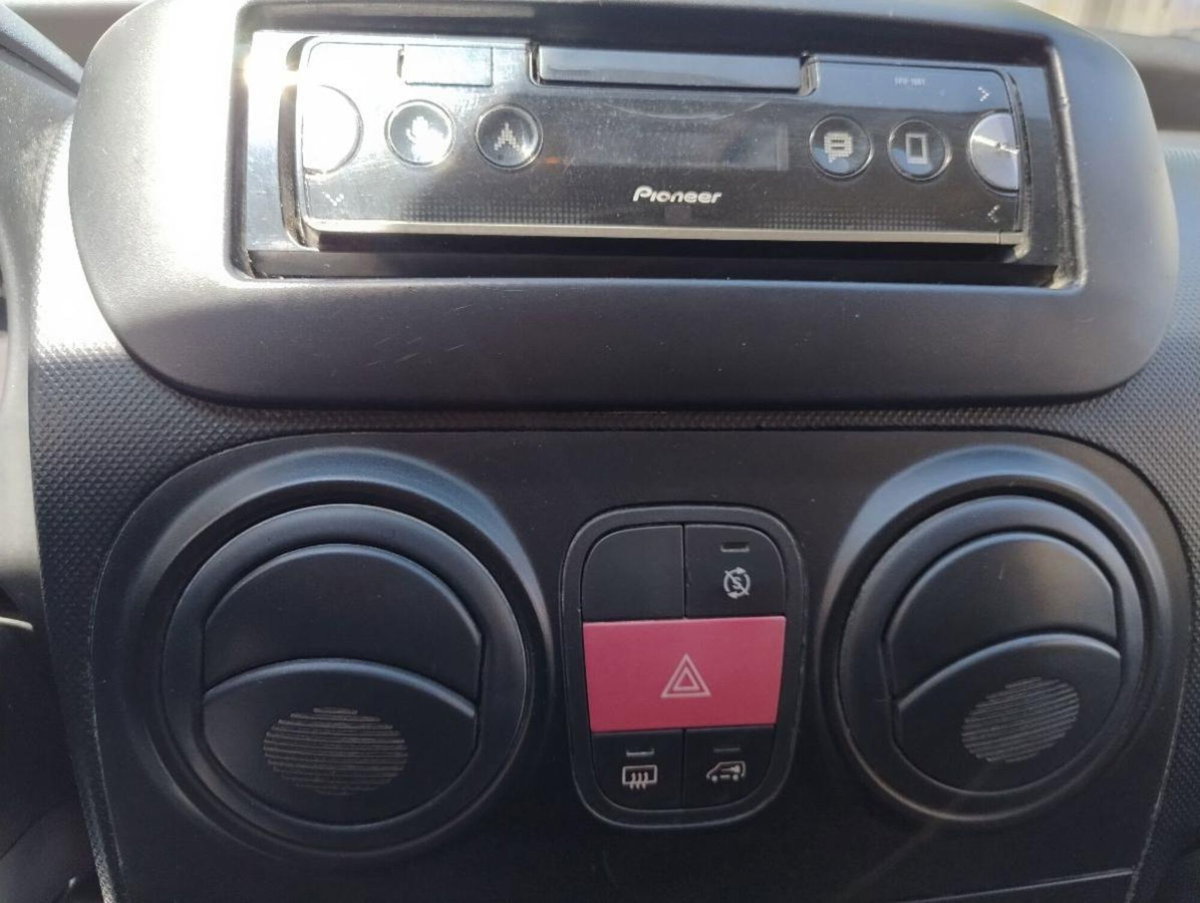 Fiat Fiorino 1.3 MJT 75CV Furgone (18)