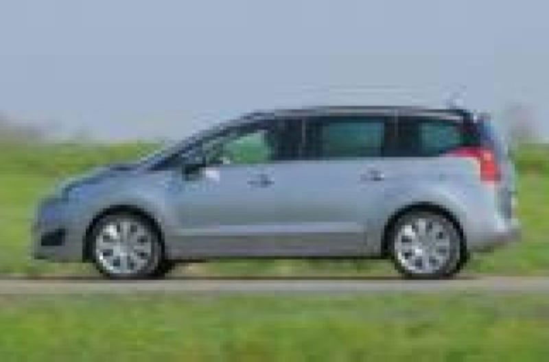 Peugeot 5008 BlueHDi 120 S&S Access