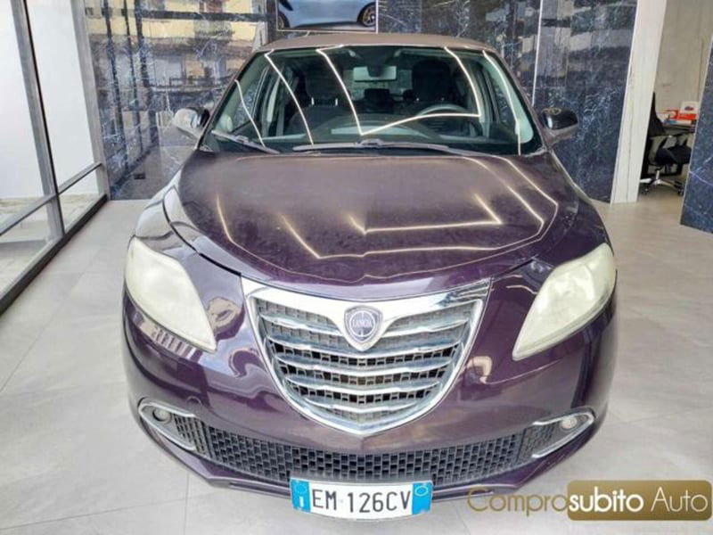 Lancia Ypsilon 1.3 MJT 16V 95 CV 5 porte S&S Silver