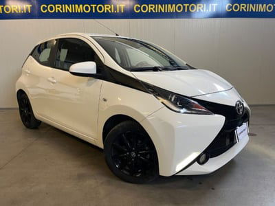 Toyota Aygo 1.0 VVT-i 69 CV 5 porte x-play usata