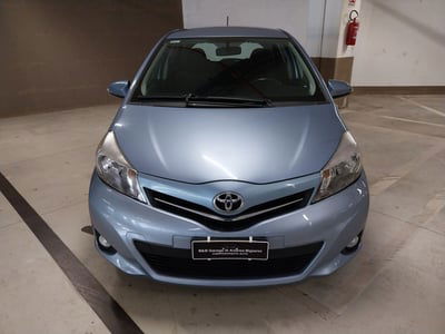 Toyota Yaris 1.D-4D 5 porte Lounge usata
