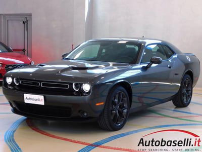 Dodge Challenger 3.6 V6 SXT awd 309cv at8 usata