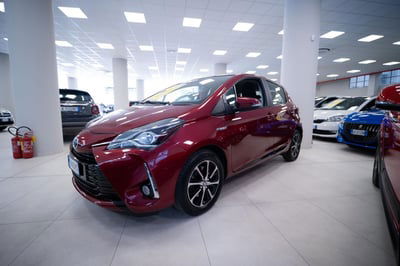 Toyota Yaris 1.5 Hybrid 5 porte Trend "Red Edition" usata