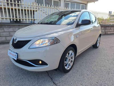 Lancia Ypsilon 1.2 69 CV 5 porte GPL Ecochic Gold usata