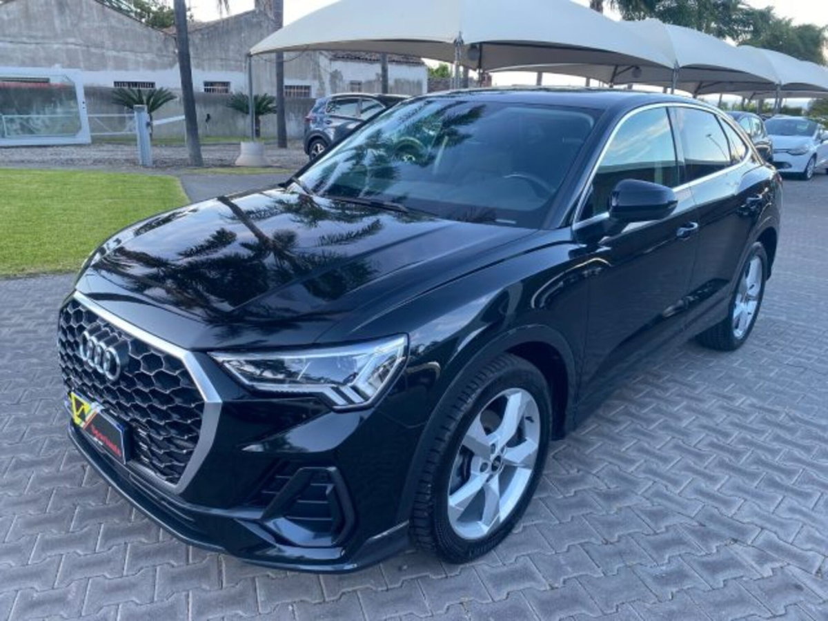 Audi Q3 Sportback 35 TDI quattro S tronic Business Plus