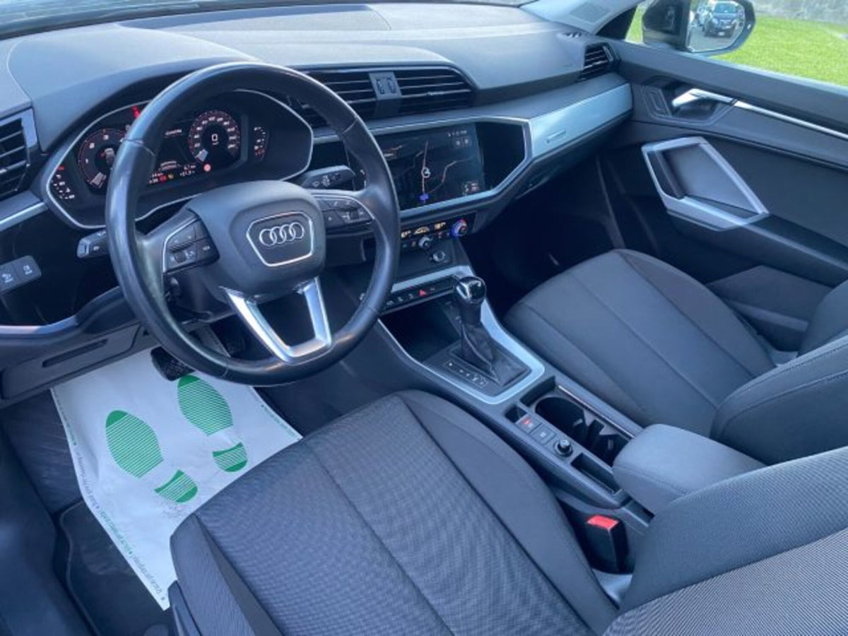 Audi Q3 Sportback 35 TDI quattro S tronic Business Plus (5)