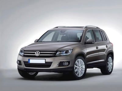 Volkswagen Tiguan 2.0 TDI 140CV 4MOTION DSG Sport & Style usata