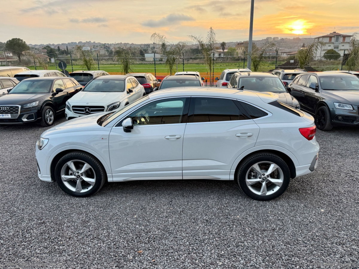 Audi Q3 Sportback Sportback 35 2.0 tdi s-tronic (8)