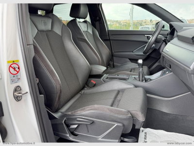 Audi Q3 35 TDI quattro (16)
