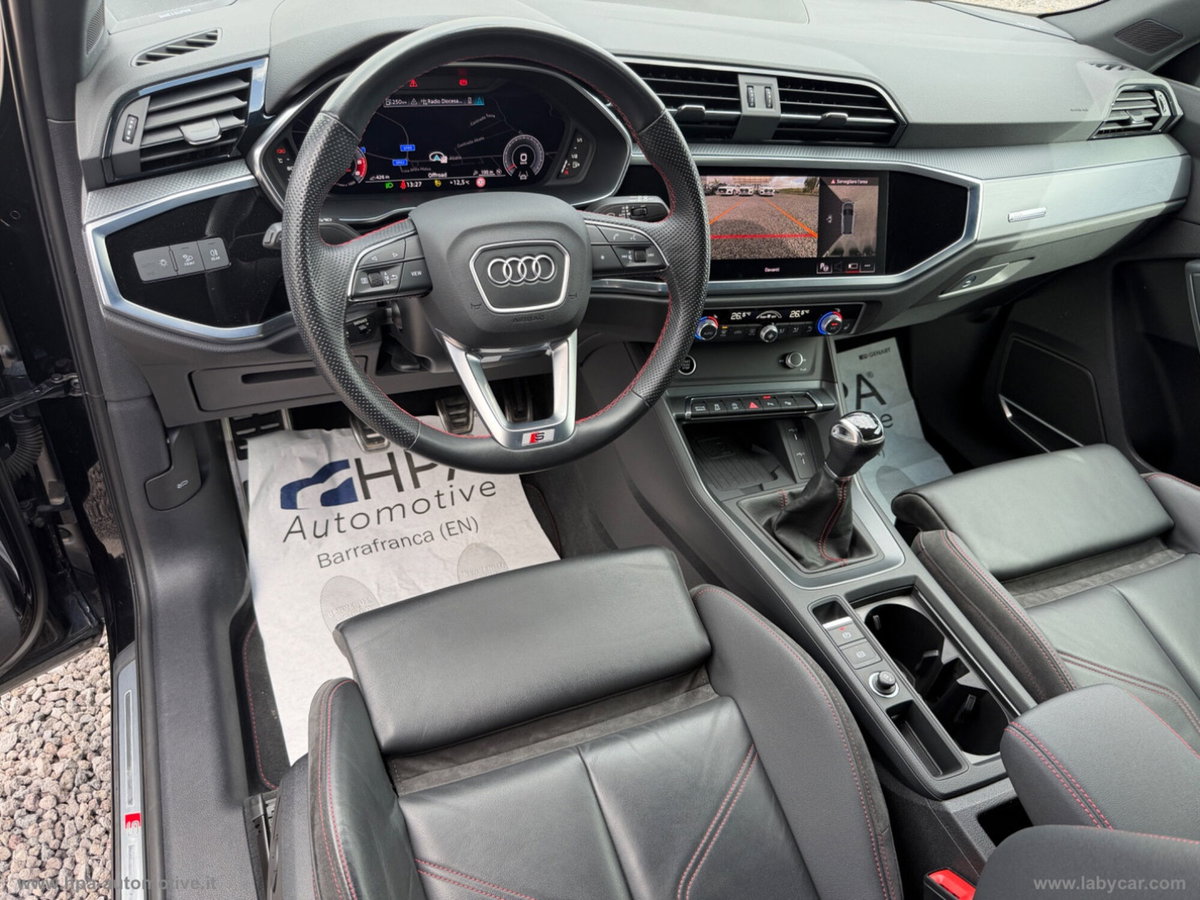 Audi Q3 35 TDI Business (17)