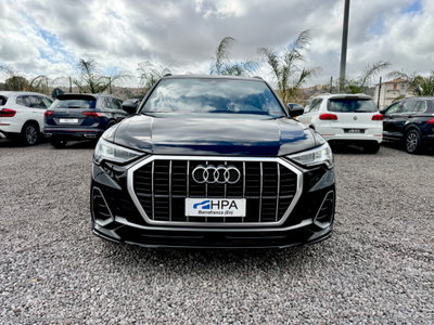 Audi Q3 35 TDI Business (2)