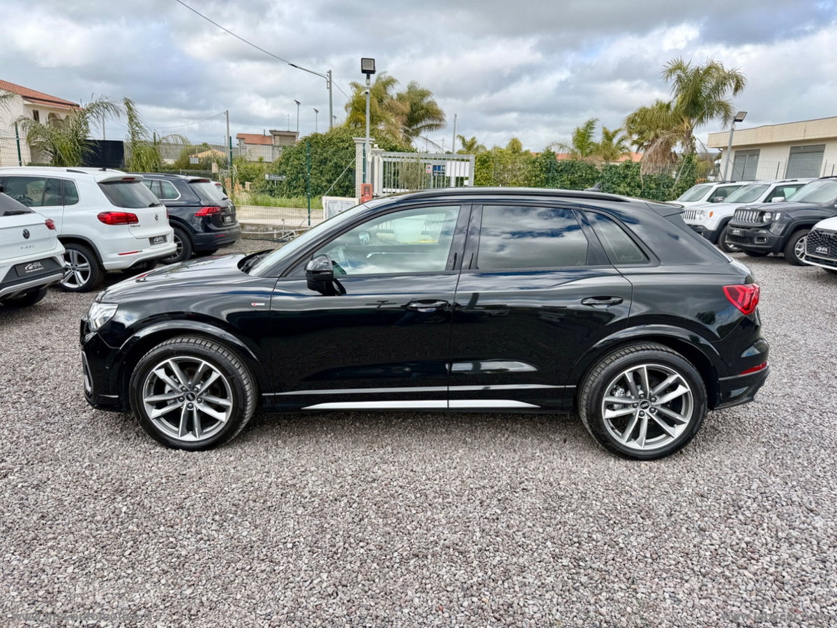 Audi Q3 35 TDI Business (7)