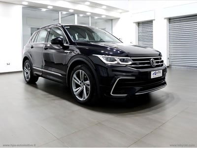 Volkswagen Tiguan 2.0 tdi R-Line 150cv dsg usata