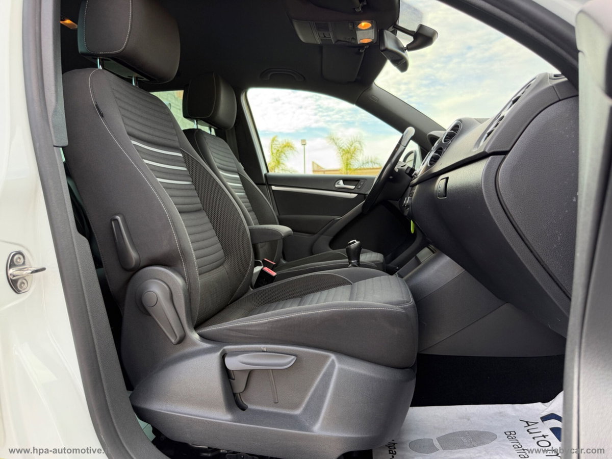 Volkswagen Tiguan 2.0 TDI 177 CV 4MOTION DSG R-Line BlueMotion Tech. (14)