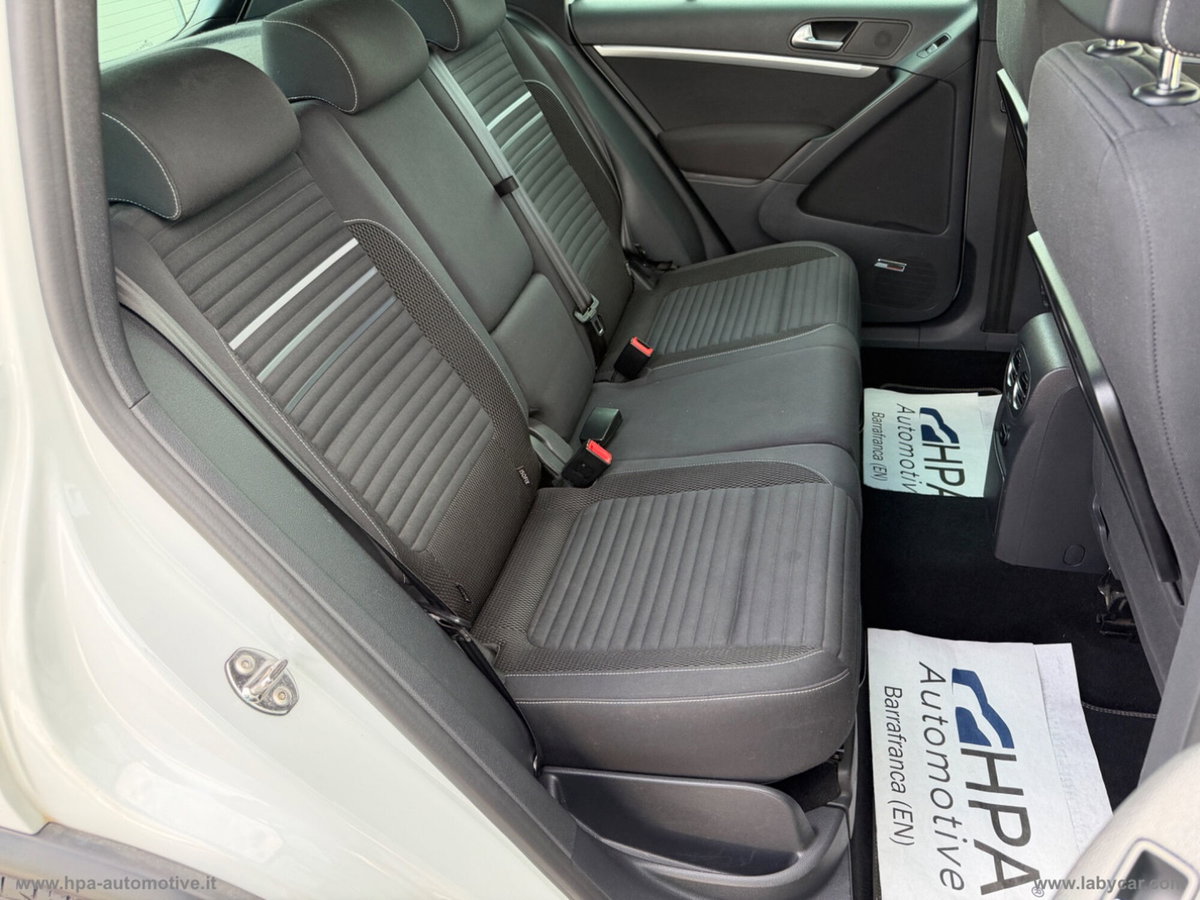Volkswagen Tiguan 2.0 TDI 177 CV 4MOTION DSG R-Line BlueMotion Tech. (15)