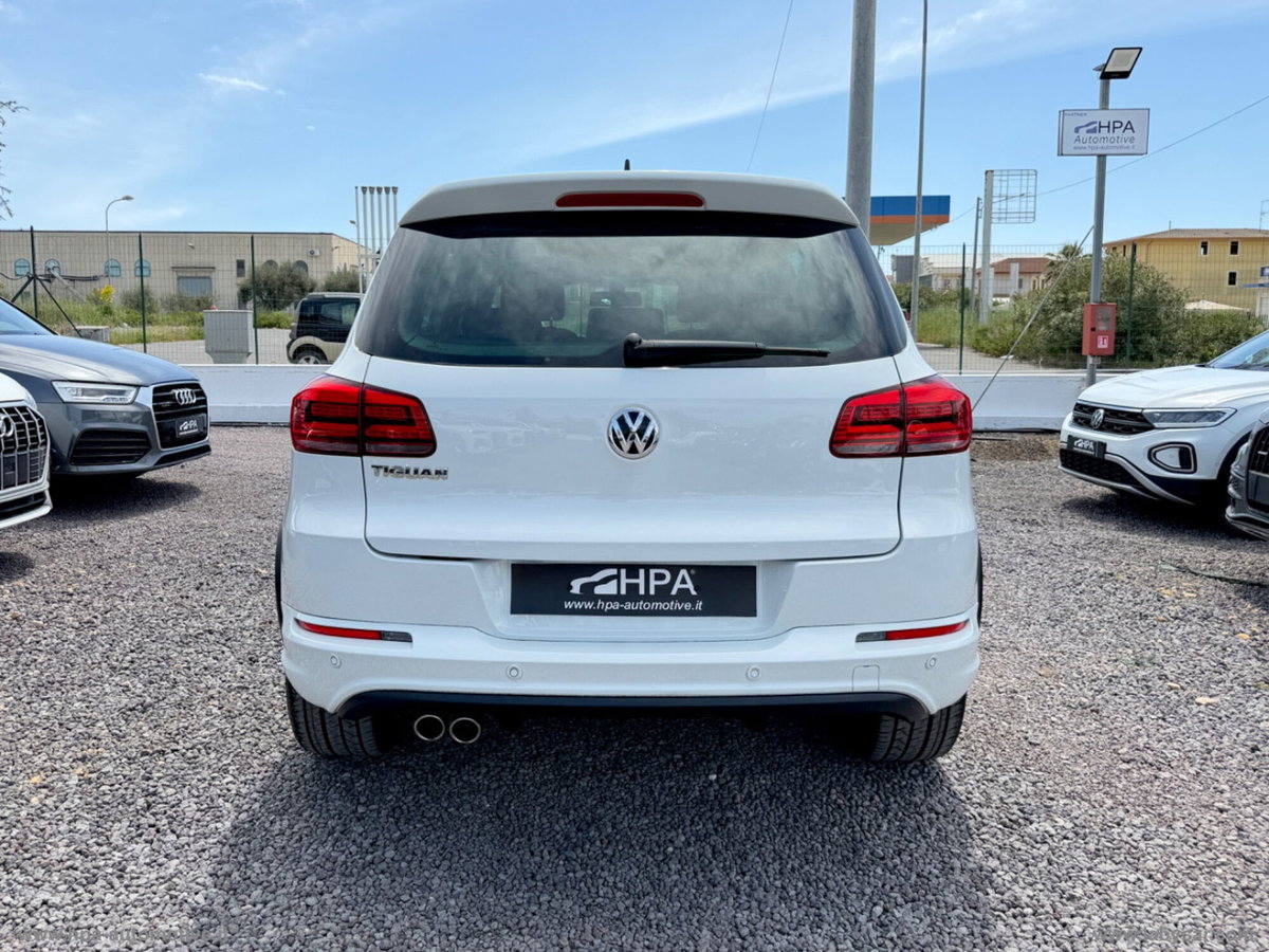 Volkswagen Tiguan 2.0 TDI 177 CV 4MOTION DSG R-Line BlueMotion Tech. (5)