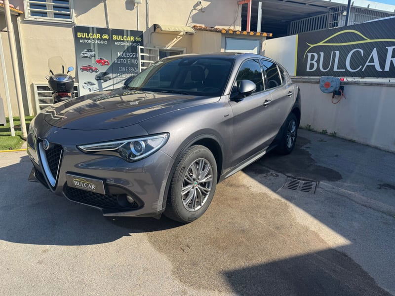 Alfa Romeo Stelvio Stelvio 2.2 Turbodiesel 180 CV AT8 Q4 Business