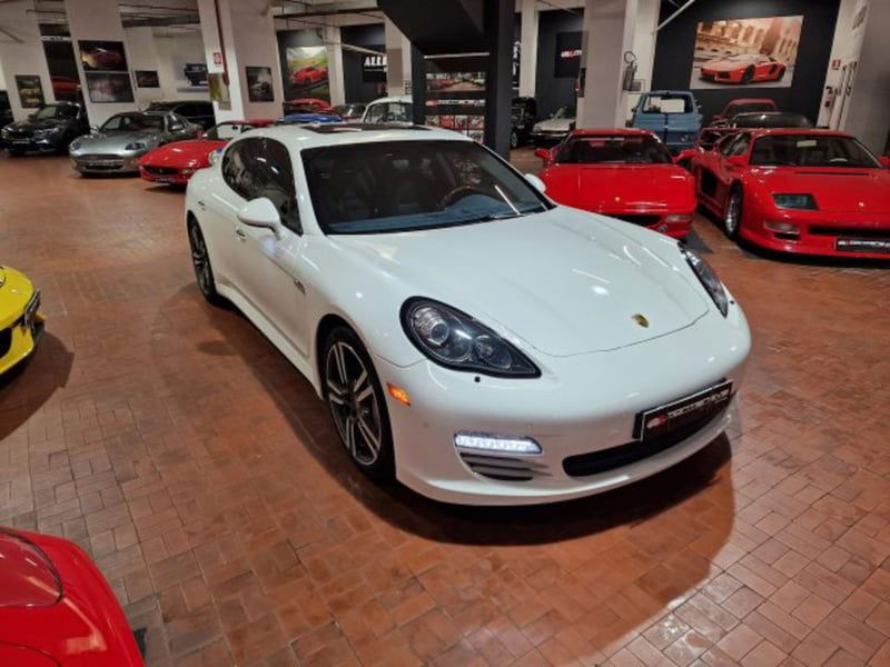 Porsche Panamera 4.8 4S