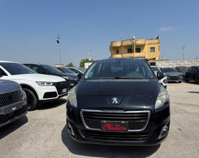 Peugeot 5008 1.6 HDi 115CV Allure usata