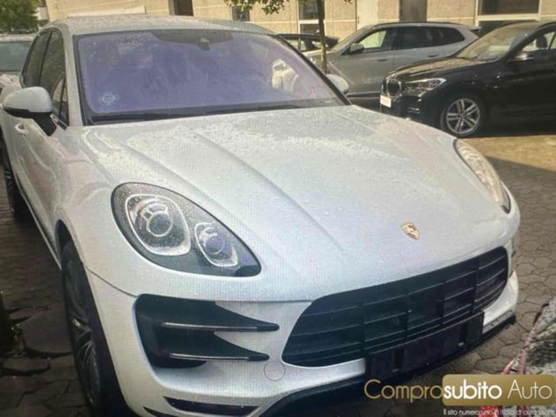 Porsche Macan Turbo