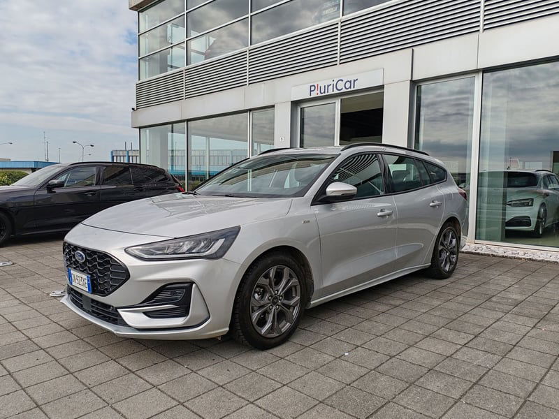 Ford Focus Station Wagon 1.0 EcoBoost Hybrid 125CV Powershift SW ST-Line Design