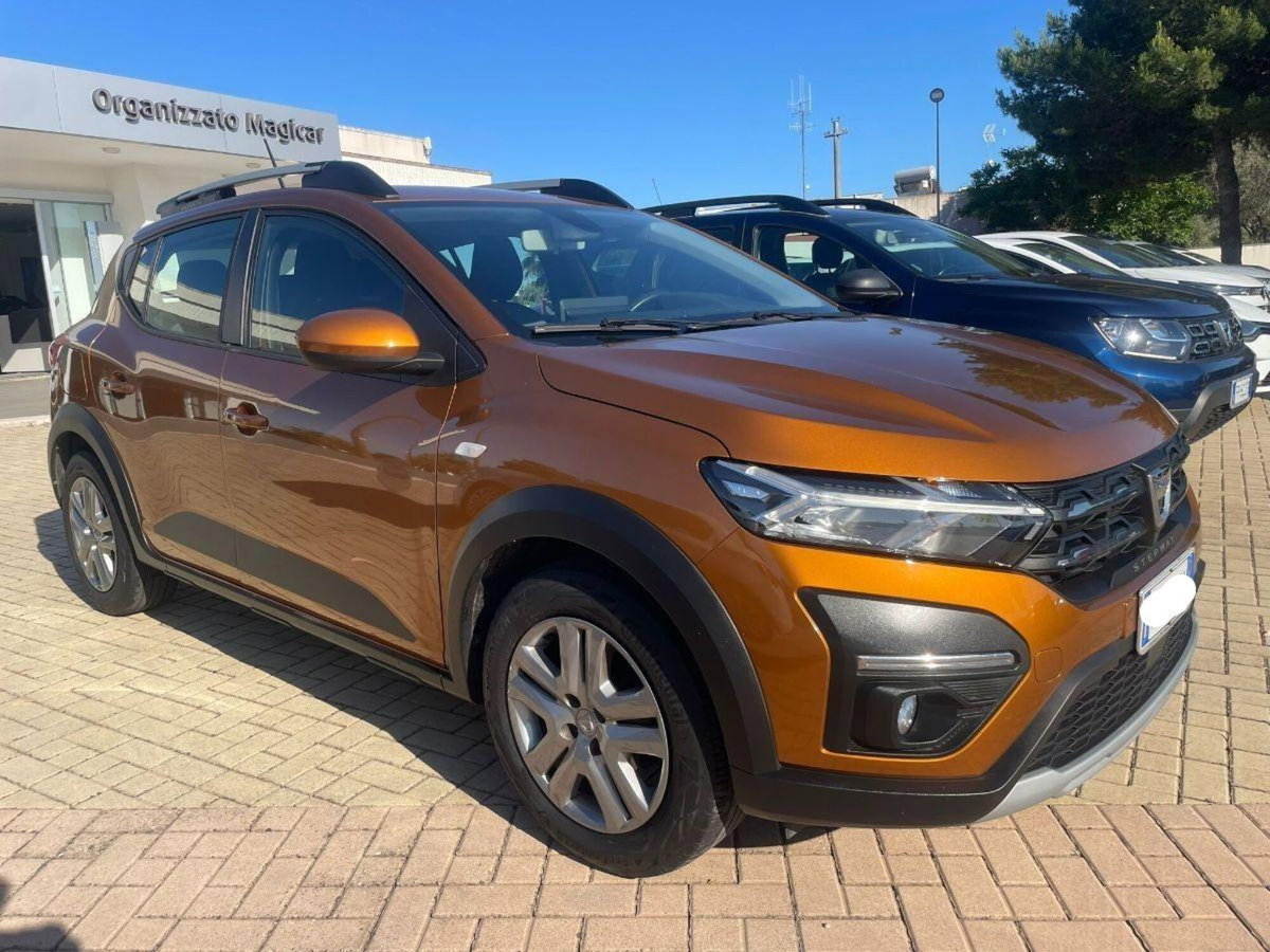 Dacia Sandero Stepway 1.0 TCe 100 CV ECO-G Comfort (3)