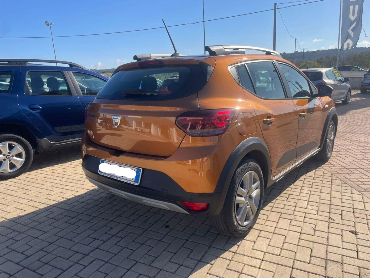 Dacia Sandero Stepway 1.0 TCe 100 CV ECO-G Comfort (5)
