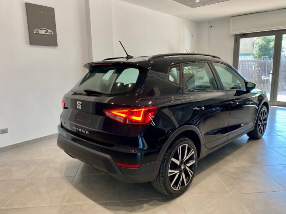 SEAT Arona 1.0 EcoTSI Black Edition (18)
