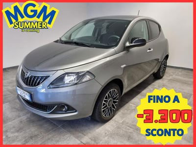 Lancia Ypsilon 1.0 FireFly 5 porte S&S Hybrid Gold Plus usata