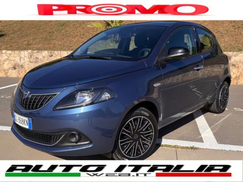 Lancia Ypsilon 1.0 FireFly 5 porte S&S Hybrid Gold Plus