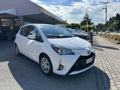 Toyota Yaris 1.5 Hybrid 5 porte Lounge usata