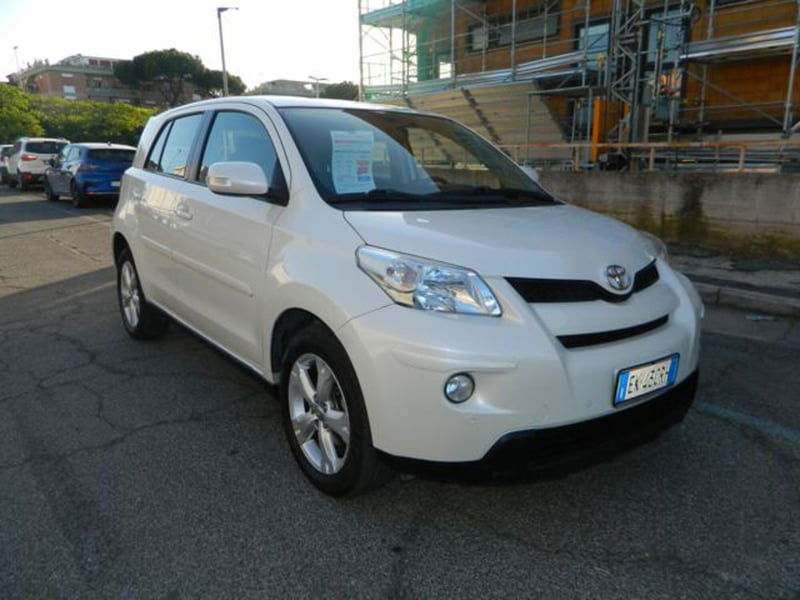 Toyota Urban Cruiser Cruiser 1.D-4D AWD Lounge X
