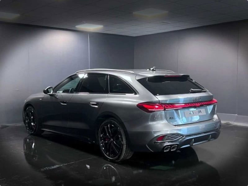 Audi A5 Avant 2.0 tdi mhev+ S line edition 204cv s-tronic