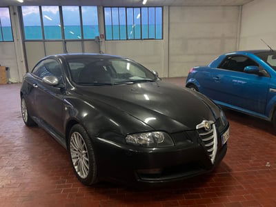 Alfa Romeo GT 1.9 JTDM 16V Distinctive usata