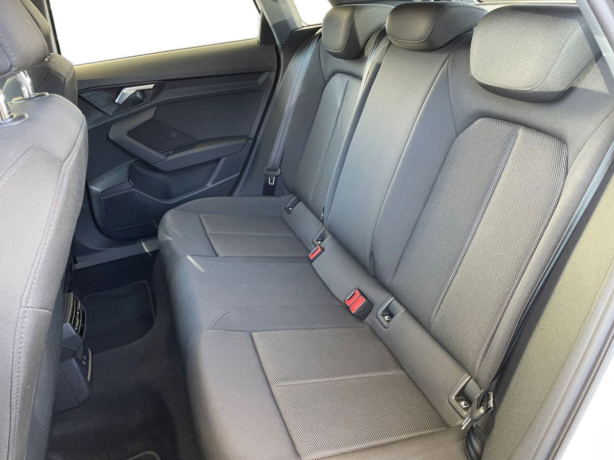 Audi A3 Sportback 40 TFSI e S tronic S line edition (5)