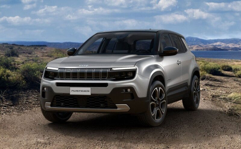 Jeep Avenger 1.2 turbo e-hybrid mhev Summit fwd 110cv edct6
