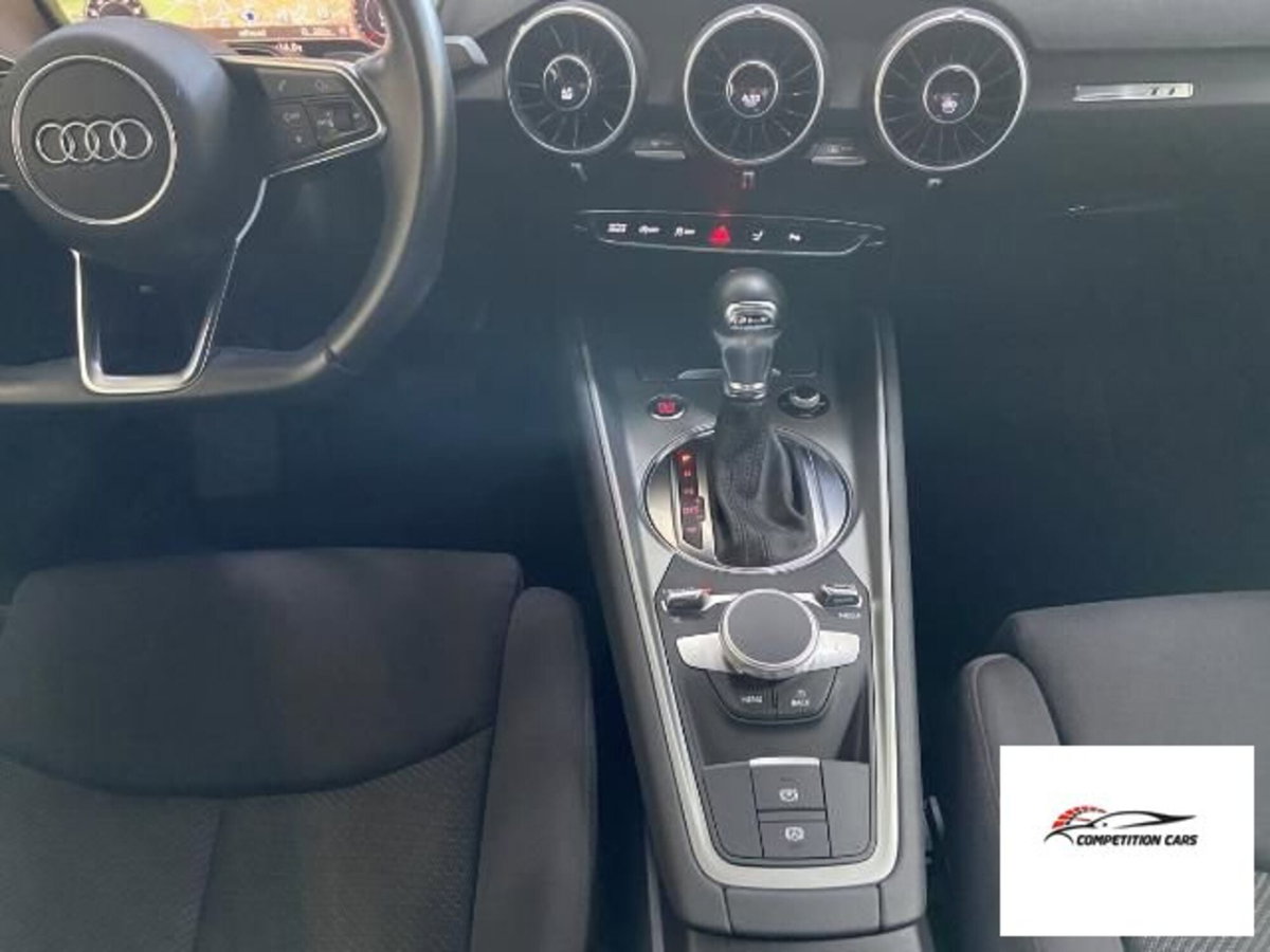 Audi TT Coupé 1.8 TFSI (11)