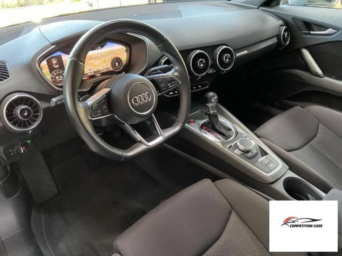 Audi TT Coupé 1.8 TFSI (8)