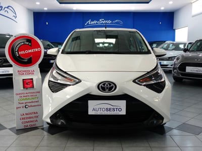 Toyota Aygo 1.0 VVT-i 72 CV 5 porte x-cool MMT usata
