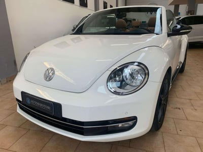 Volkswagen Maggiolino Cabrio 2.0 TDI DSG Sport usata