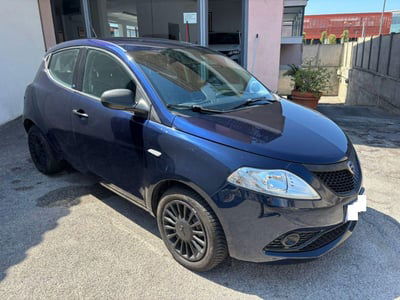 Lancia Ypsilon 1.2 69 CV 5 porte GPL Ecochic Alberta Ferretti usata