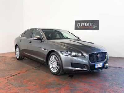 Jaguar XF 2.0 D 180 CV Pure usata