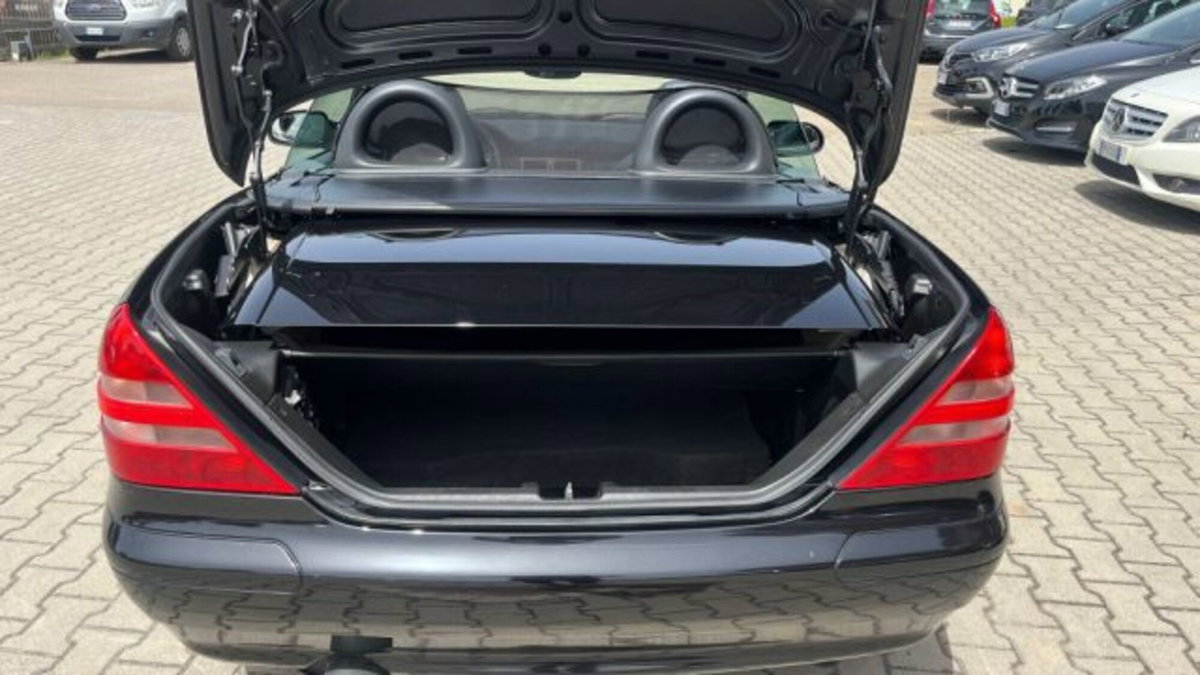 Mercedes-Benz SLK 200 cat Kompressor (13)